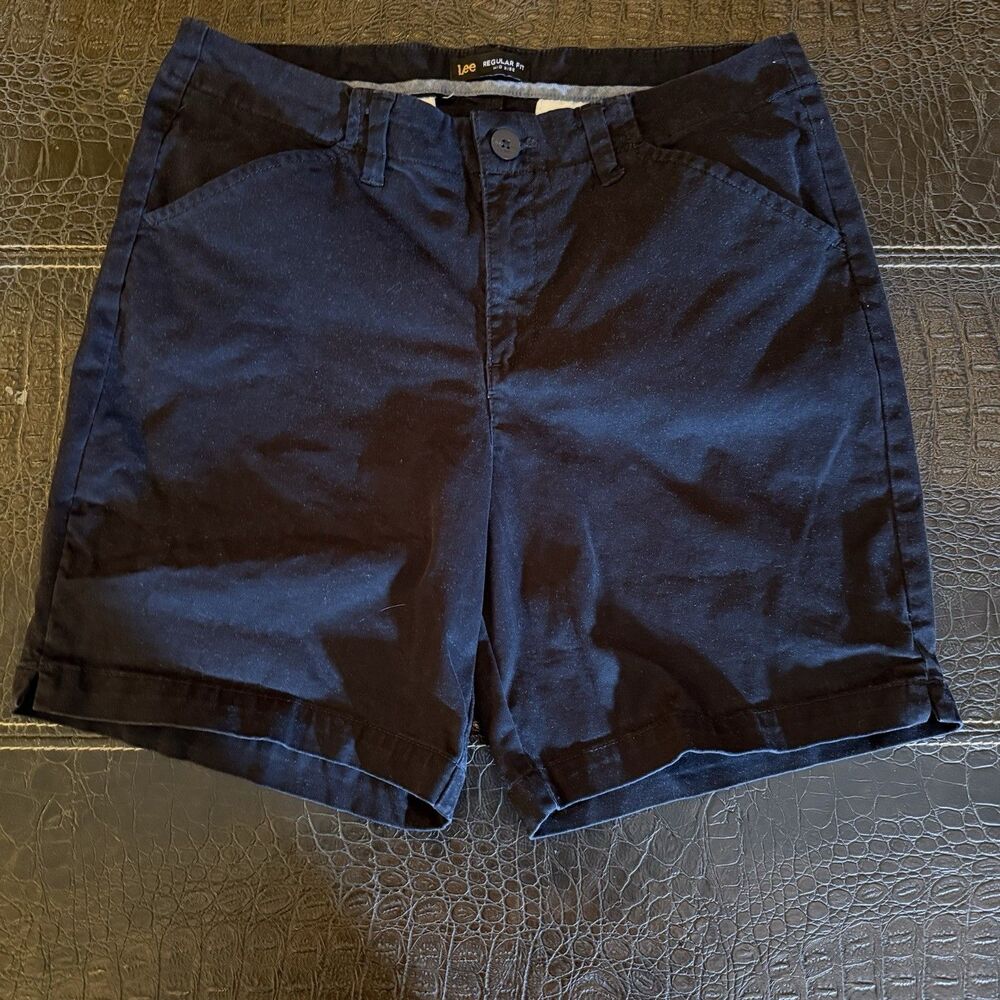 Lee Womens Regular Fit Mid Rise Chino Walkshort Shorts 12 Medium